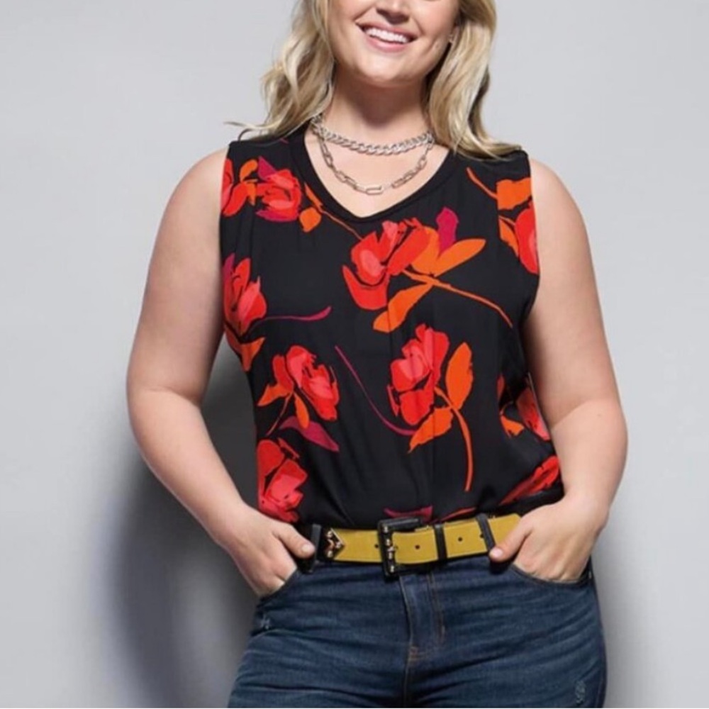 Cabi new Complete top